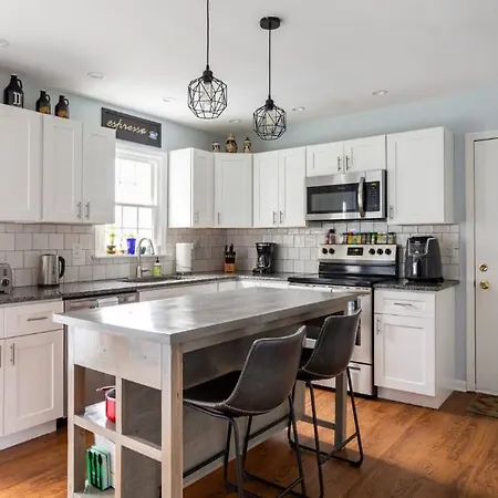 1 Bed With Private Bathroom Close To Everything In Newark & Wilmington Exterior photo